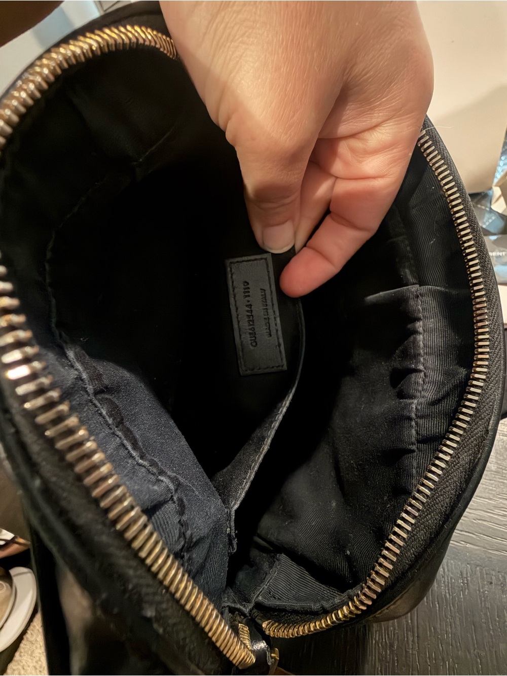 Saint Laurent Lou Camera Bag Matelasse Chevron w/COA - Picture 4 of 17